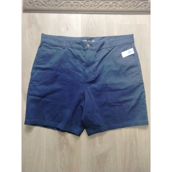 NWT Men’s Old Navy Blue Chino Slim Built In Flex Shorts - Picture 1 of 6